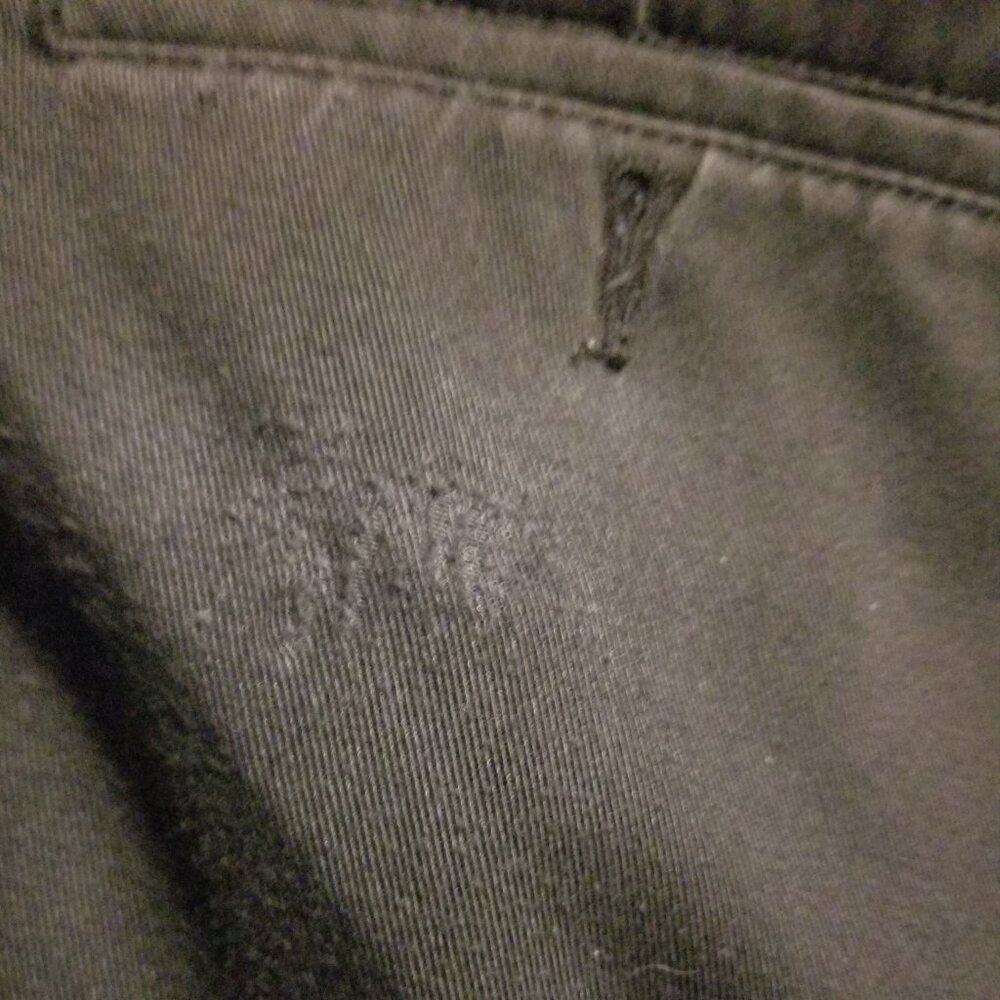 Legendary Gold 44 x 30 black khaki pants - Picture 6 of 8
